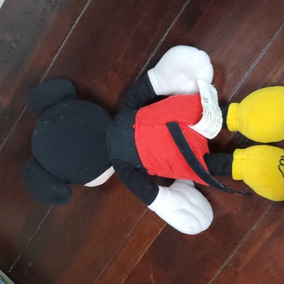 Disney Out Reach Mickey Mouse 10" Plush Hand Heart On Foot Red Cross - Picture 4 of 5